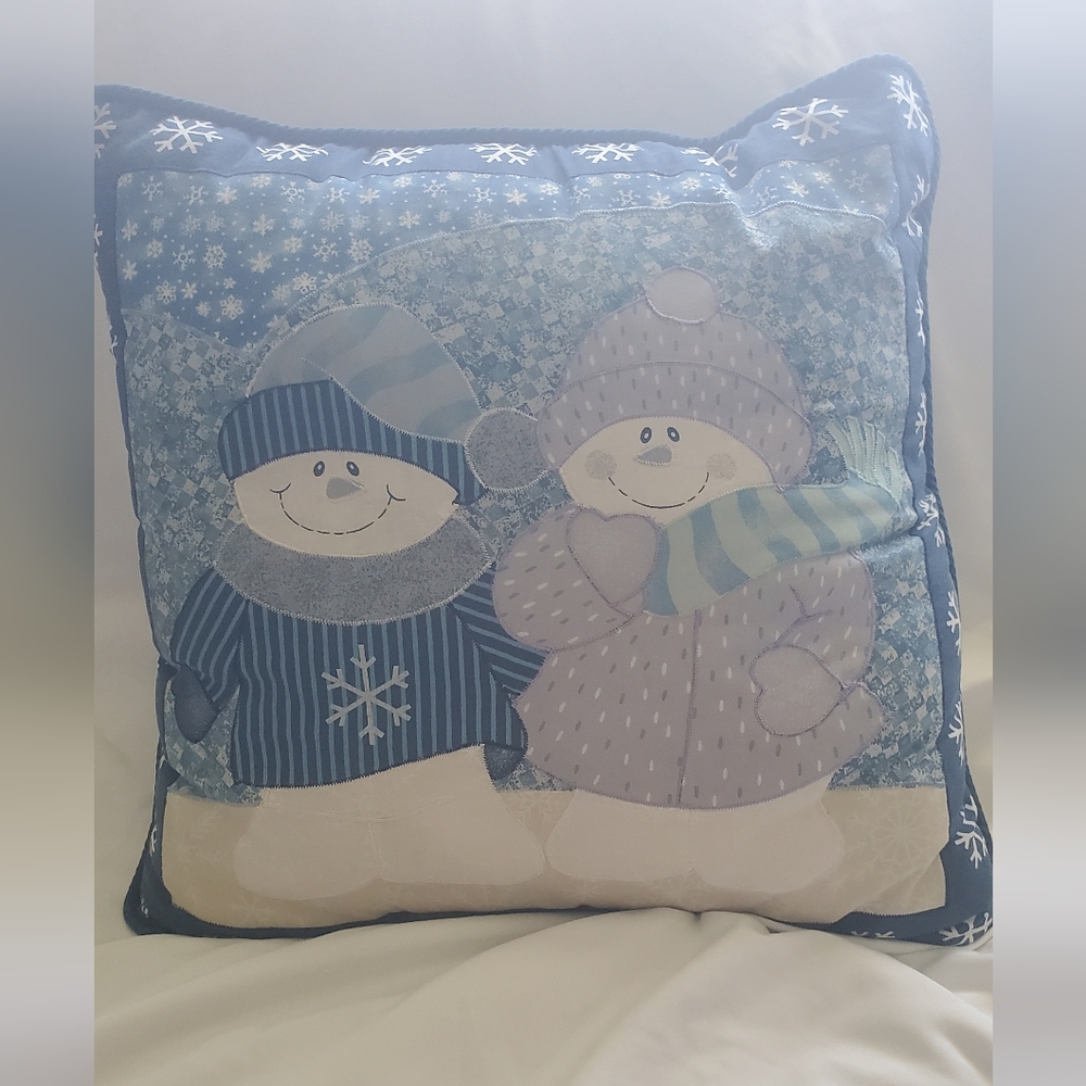 Snowman Vintage Holiday Pillow - Blue and Gray Snowflakes Cotton/Polyester